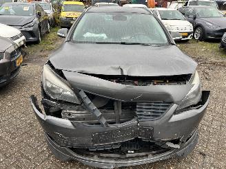 Opel Astra Sports Tourer 1.4 Turbo Sport picture 2