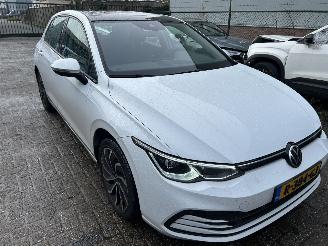 Volkswagen Golf 2.0 TDI  Style  ( panoramadak )  5 Drs picture 3