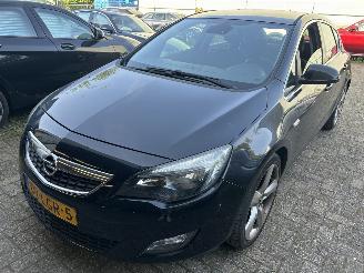  Opel Astra 1.4 Turbo Sport   5 Drs 2010/4