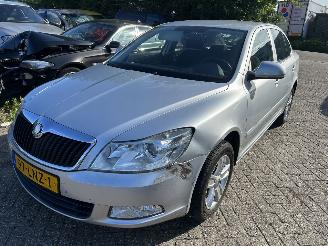  Skoda Octavia 1.2 TSI  Sedan  Ambition 2010/6