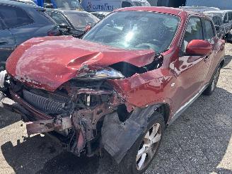 skadebil auto Nissan Juke 1.6  Automaat 2013/1