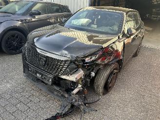 uszkodzony samochody osobowe Peugeot 2008 1.2 PurTech Active 2024/5