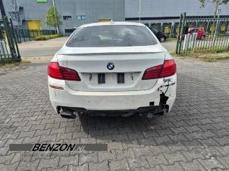 Coche siniestrado BMW 5-serie 5 serie (F10), Sedan, 2009 / 2016 535d xDrive 24V 2012/7