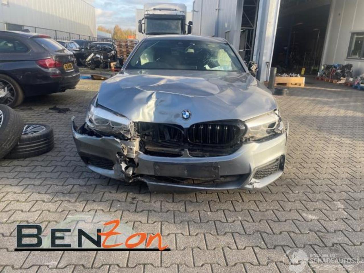 BMW 5-serie 5 serie (G30), Sedan, 2016 530d xDrive 3.0 TwinPower Turbo 24V