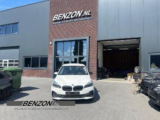 Coche siniestrado BMW 2-serie 2 serie Gran Tourer (F46), MPV, 2014 218i 1.5 TwinPower Turbo 12V 2021/4