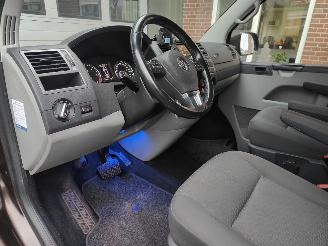 Volkswagen Transporter 2.0 TDI L2H1 DC Comfortline Aut. picture 9