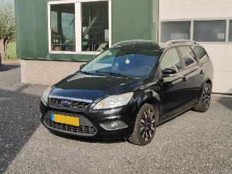 uszkodzony samochody osobowe Ford Focus 1.6 Trend Combi Airco 2009/7
