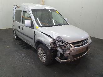 Salvage car Opel Combo 1.3 CDTI Base 2010/4