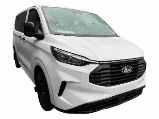 Auto da rottamare Ford Tourneo Custom NXN TREND 320 SWB 2024/11