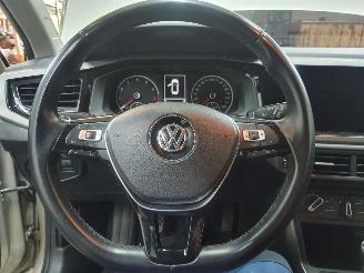 Volkswagen Polo AW1 1.0 BlueMotion Technology picture 32