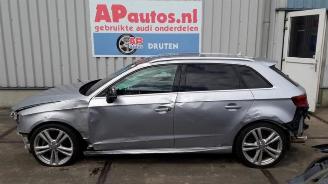 Autoverwertung Audi A3 A3 Sportback (8VA/8VF), Hatchback 5-drs, 2012 / 2020 2.0 TDI 16V Quattro 2015/1