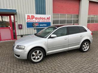 Auto da rottamare Audi A3 A3 Sportback (8PA), Hatchback 5-drs, 2004 / 2013 1.6 FSI 16V 2007/7