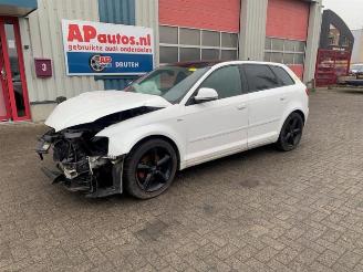 Vrakbiler auto Audi A3 A3 Sportback (8PA), Hatchback 5-drs, 2004 / 2013 1.8 TFSI 16V 2010/6
