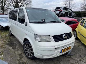 Salvage car Volkswagen Transporter Transporter T5, Van, 2003 / 2015 2.5 TDi 2009