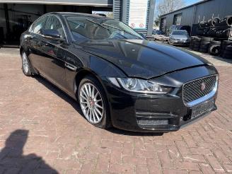 Purkuautot passenger cars Jaguar XE XE, Sedan, 2015 2.0d 180 16V 2015
