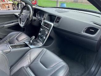 Volvo V-60 V60 I (FW/GW), Combi, 2010 / 2018 2.4 D6 20V AWD Twin Engine Plug-in Hybrid picture 4