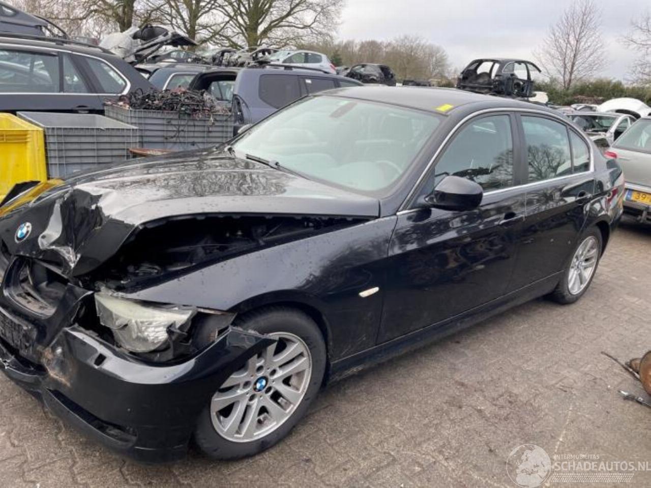 BMW 3-serie 3 serie (E90), Sedan, 2005 / 2011 320i 16V