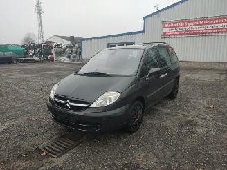 Dezmembrări autoturisme Citroën C8 2.2 HDI Grijs EYJC Onderdelen 4HW Motor 2004/11