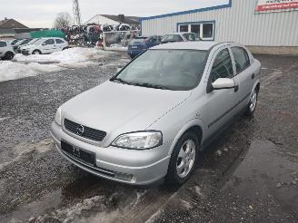 Autoverwertung Opel Astra G 1.6 Zilver Z147 Onderdelen X16XEL Motor 1999/10
