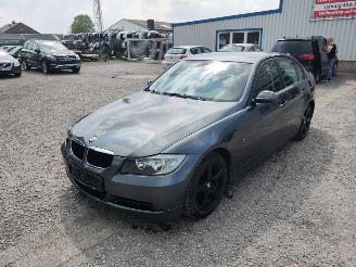 disassembly passenger cars BMW 3-serie E90 318i Grijs A22 Onderdelen N46B20B Motor 2006/6