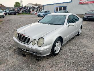 Démontage voiture Mercedes CLK W208 2.0 Kompressor Silber K744 111956 Motor 2001/2