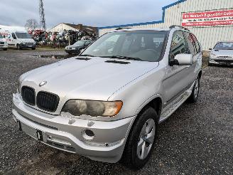 Autoverwertung BMW X5 3.0 i 2000/11