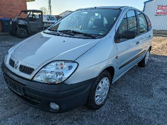 Dezmembrări autoturisme Renault Scenic 1.4 16V 2001/12