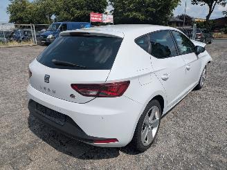Purkuautot passenger cars Seat Leon 2.0TDI 2015/9
