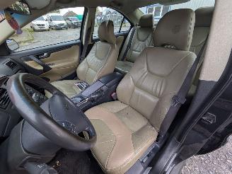 Volvo S-60 2.4T Automatik picture 10