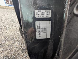 Renault Kangoo 1.5 DCI Zwart 913 picture 15