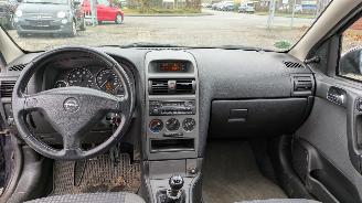 Opel Astra 1.6 Caravan picture 13