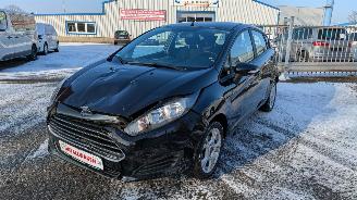 Unfallwagen Ford Fiesta 1.0 Automatik 2014/3