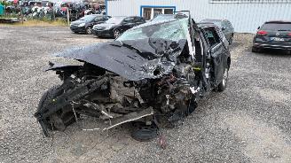 Uttjänta bilar auto Volkswagen Passat 2.0 2009/1