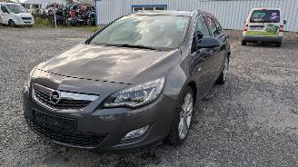 rozbiórka samochody osobowe Opel Astra 1.7 CDTI 2011/5