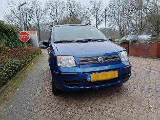 Fiat Panda 1.2 Emotion airco en panoramadak picture 19