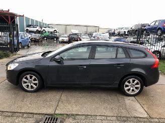  Volvo V-60 2.0 D3 120kW E5 Aut. CLIMA NAVI 2012/1