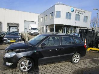 skadebil auto Skoda Fabia 12tdi Combi, NAVI, CLIMA 2011/1