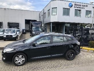 skadebil auto Renault Mégane Grandtour 15dci 81kW E5 AIRCO NAVI 2012/7
