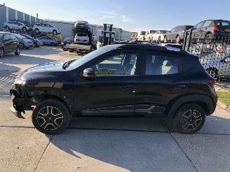 Vaurioauto  passenger cars Dacia Spring Comfort plus 27kWh 2022/12