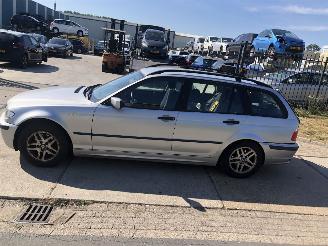 skadebil auto BMW 3-serie 316i Touring 2003/3