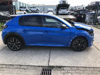 krockskadad bil auto Peugeot 208 12i PT 96kW Aut. GT 2023/5