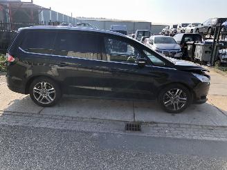 Voiture accidenté Ford Galaxy 2.0i 177kW E6 Aut. 7 Zits 2017/5