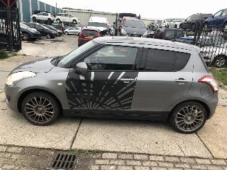 Unfallwagen Suzuki Swift 12i 122000 km 2011/7