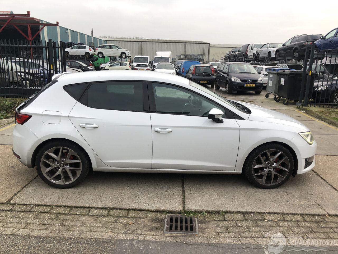 Seat Leon 14tsi 92kW E6 FR uitvoering