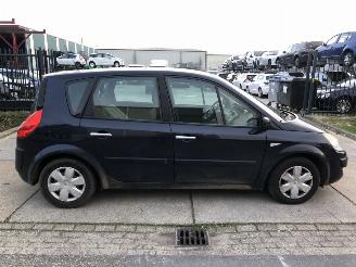 Unfallwagen Renault Scenic 16i 16v 2008/6