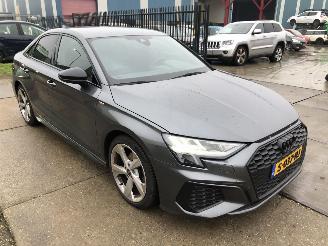 krockskadad bil auto Audi A3 35TFSI S-LINE Limo 110kW 2022/3