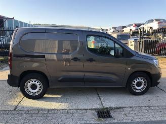 okazja samochody ciężarowe Opel Combo-e GEEN SCHADE !! Airco Navi 2024/3