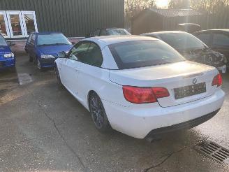 Autoverwertung BMW 3-serie 330 I cabrio 2011/2