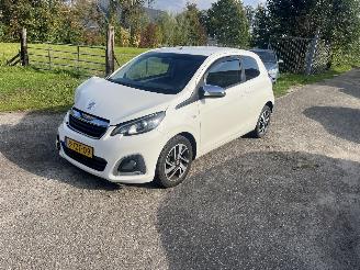 skadebil auto Peugeot 108  2014/11
