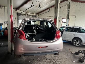 Peugeot 208 1.4 vti picture 3